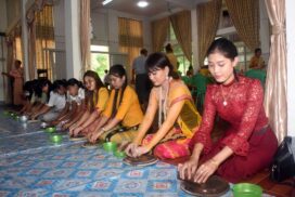 Rakhine traditional incense grinding, water festival commence