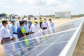 Thapyaywa solar power plant in Meiktila District inspected