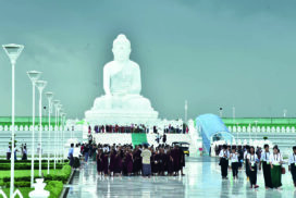 Pilgrims throng Maravijaya Buddha Image