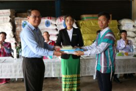 KNU/KNLA-PC members, families provided with foodstuffs, textbooks, fertilizers