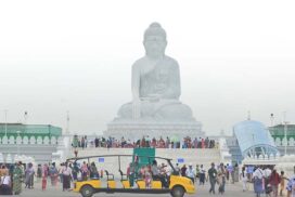 Maravijaya Buddha Image attracts throngs of pilgrims