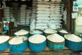 Traders ramp up sales of aged rice as fresh rice supplies near