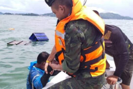 Thai Navy rescues two Myanmar men from drowning