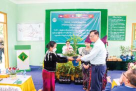 Macadamia seedlings, equipment provided to farmers in line with Mekong-Lanchang Fund