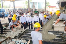 MoTC Union Minister inspects Diesel Locomotive Factory (Ywahtaung), Myitnge Carriage and Wagon Factory, Zeepingyi-PyinOoLwin route