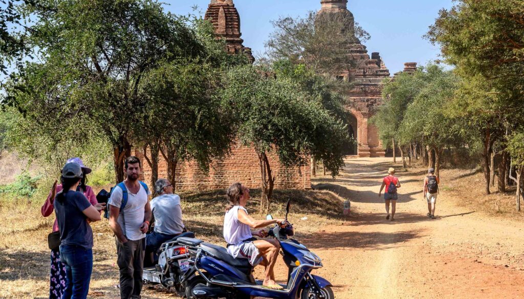 Over 3,000 tourists visit Myanmar with tourist visas