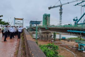 MoC Union Minister inspects road, bridge construction sites in Kayin State