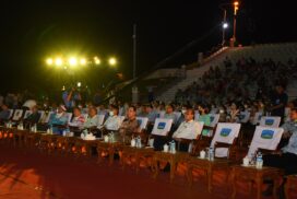 MoI Union Minister enjoys entertainment of Variety Show to mark Diamond Jubilee Independence Day 2023 on third day