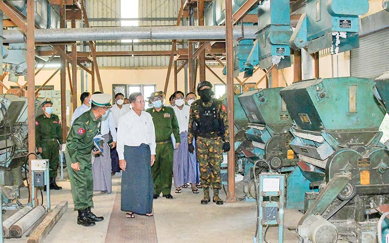 Efforts must be made for increasing the per-acre yield in order to meet the cotton demand of the Tatmadaw: Senior General