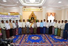 Honorary ceremony of doyen literati held in Bahan Township