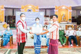 Kayin State Chief Minister provides foodstuffs, social pensions to people in Kayin State