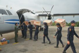 Tatmadaw (Air) continues transporting foodstuffs, relief items to Rakhine State