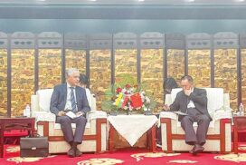 Union Commerce Minister meets Lincang Mayor of China