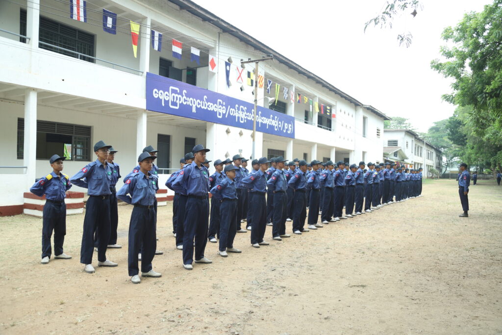 Tatmadaw initiates Navy & Air training courses for students