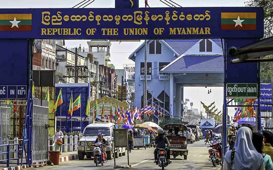 Trade Dept approves container shipping for Myanmar-Thailand border trade