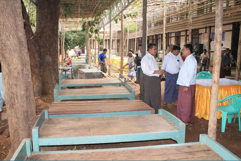Magway govt opens shelters from heat