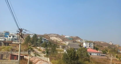 တောင်ကြီးမြို့ ရွှေတောင်ကြားအတွင်းရှိ ခြံကွက်ကျယ် အရောင်းလေးပါရှင...